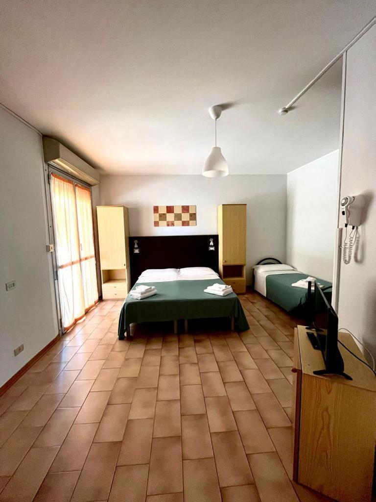 Hotel Nazionale チェルヴィア エクステリア 写真